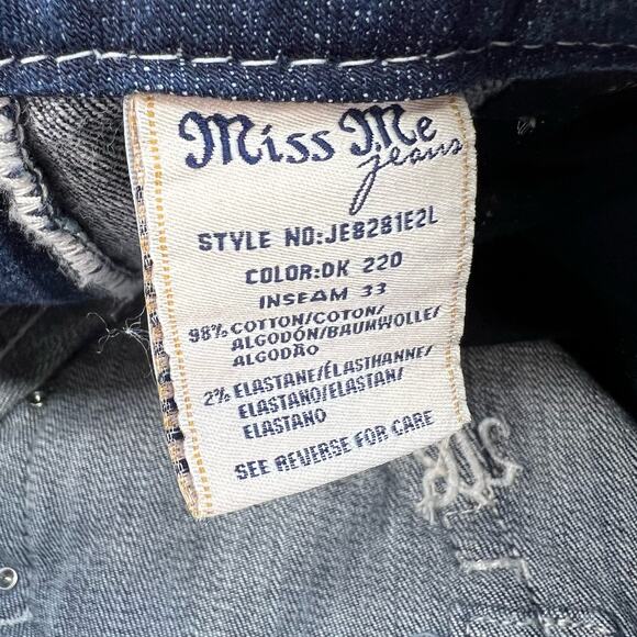 Miss Me Women's Jeans Size 26x33 Mid Rise Easy Boot Faux Pocket Biker Bling - Picture 16 of 16
